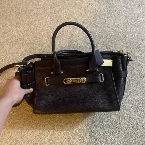 Coach Handbags - 🥀Coach Oxblood Swagger 27 Leather Handbag #87295🥀